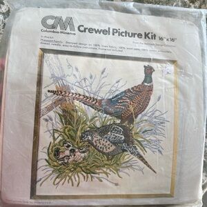 NWT Vintage 1977 Hallmark Made in USA Crewel Picture Kit 16"x16" New In Package